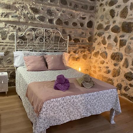 Domus Alfileritos Appartement Toledo Buitenkant foto