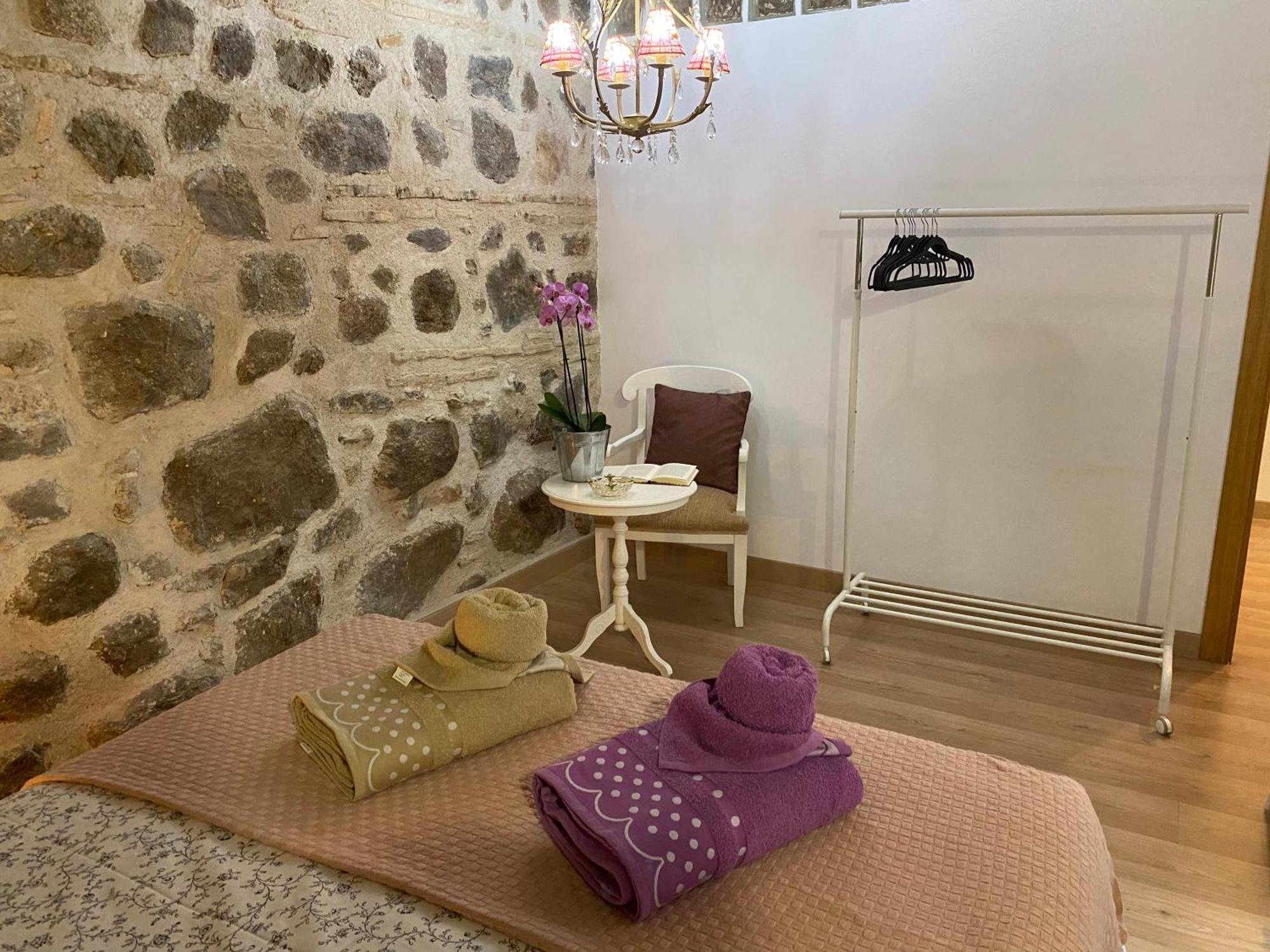 Domus Alfileritos Appartement Toledo Buitenkant foto